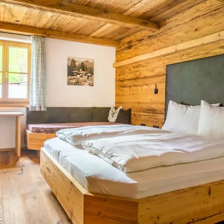 Alloggio per agriturismo Bio-familienbauernhof Grubsteighof